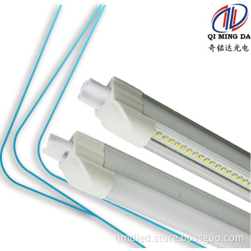 T8, T5 Three Hole High Lumen LED Daylight Tube